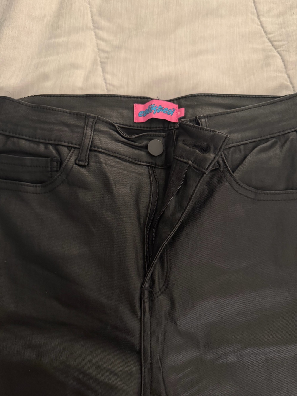 Edikted Pants - Picture 2 of 4